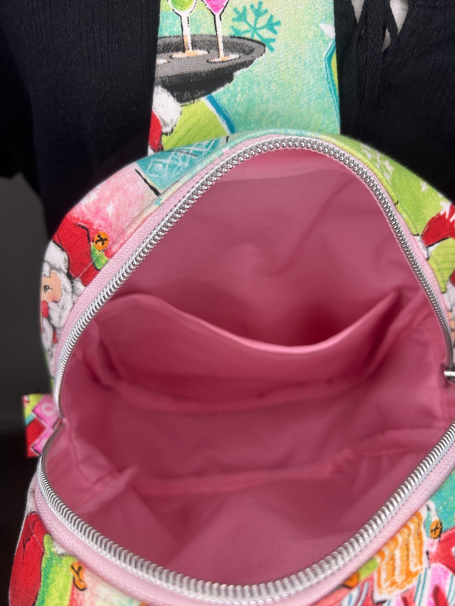 Drunk Santa Convertible Pebble Sling