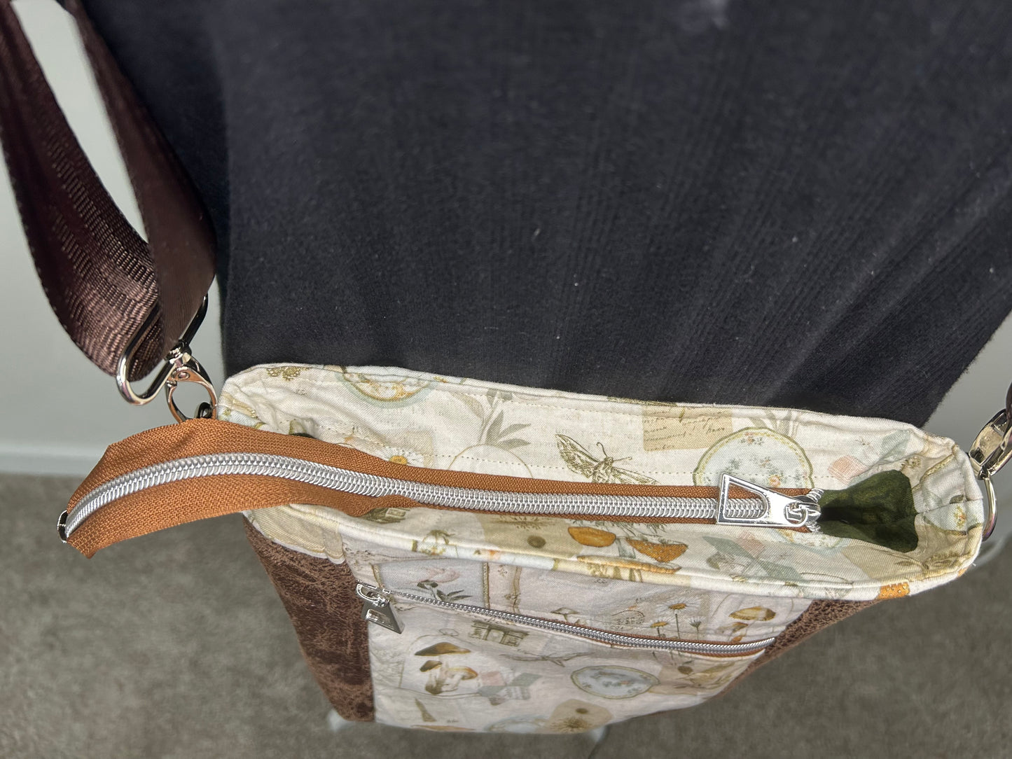 Nature Teloujay 2.0 Crossbody / Shoulder Purse Bag