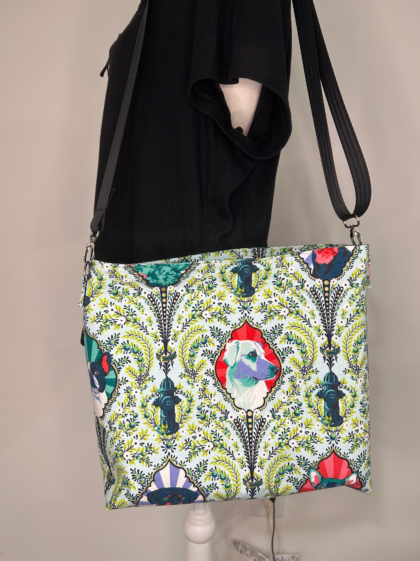 Pups Abound Starling Purse