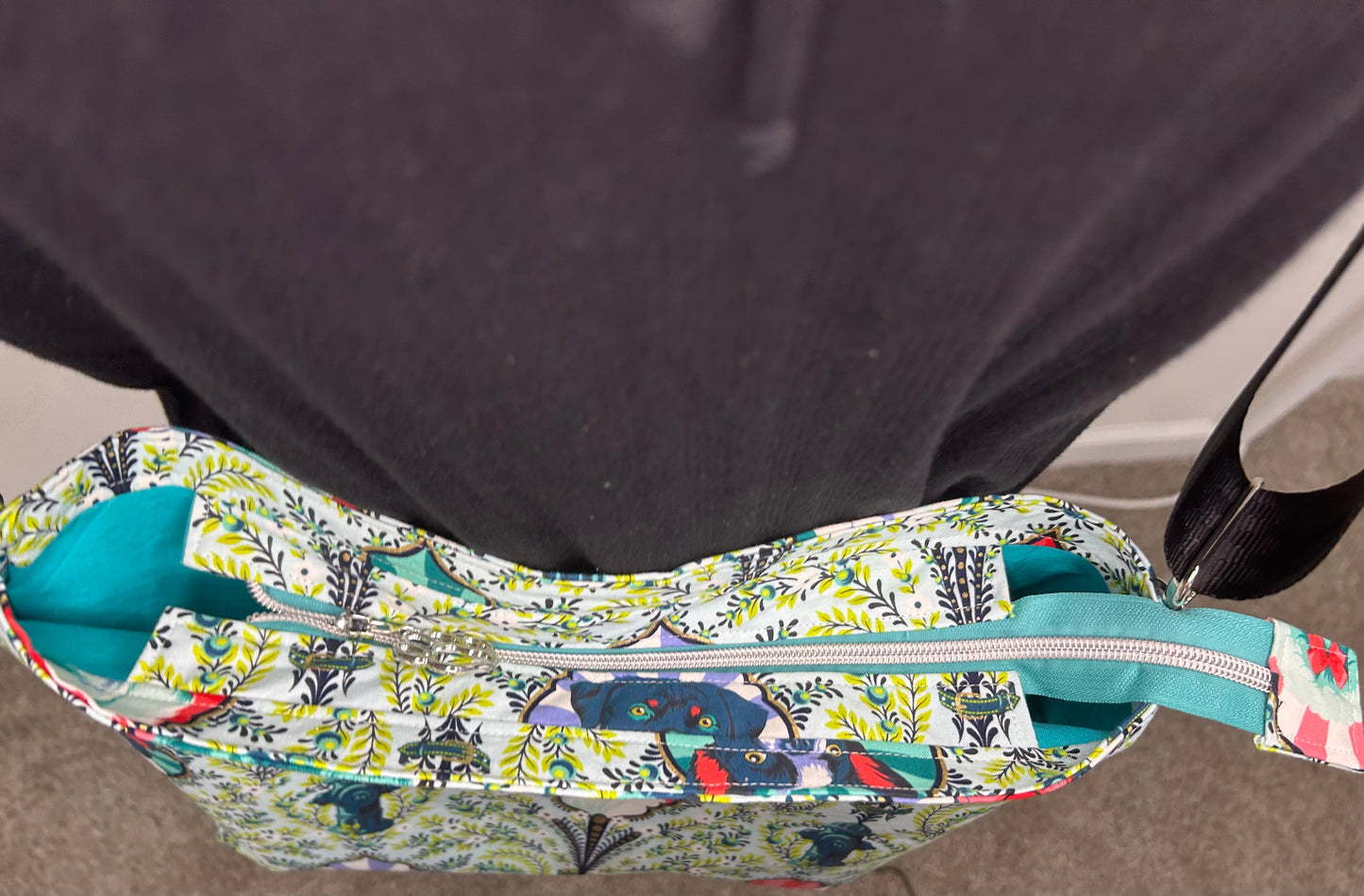Pups Abound Starling Purse