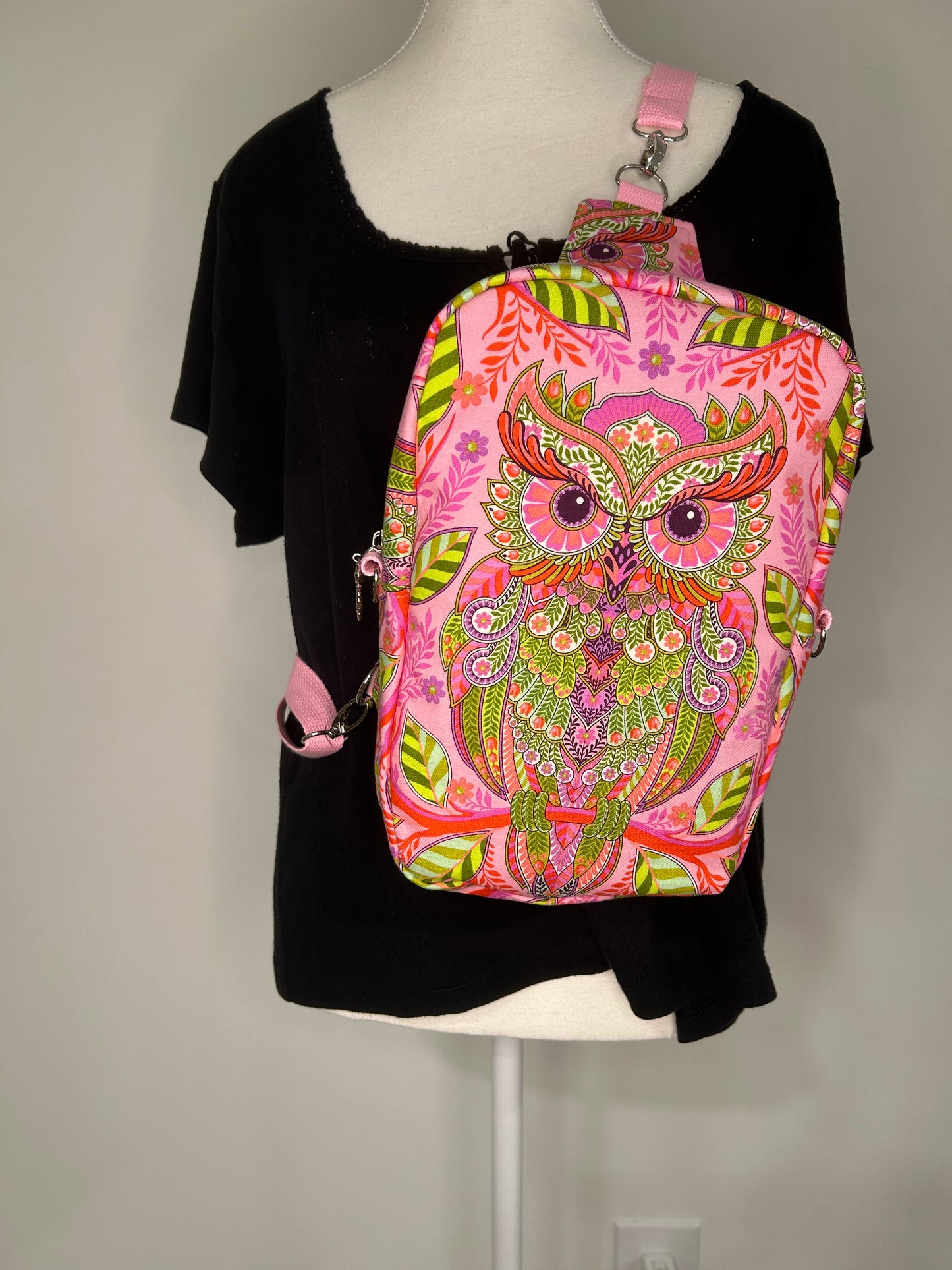 Cutie Hootie Modern Manda Convertible Bag