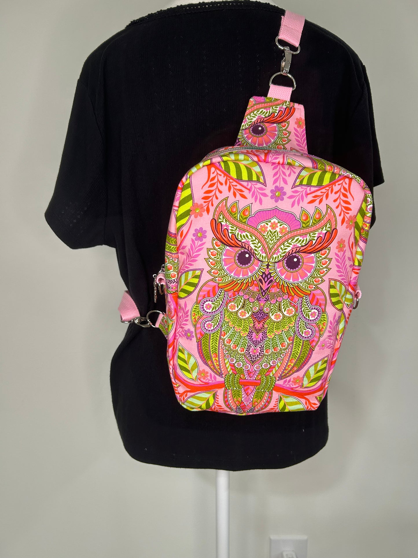 Cutie Hootie Modern Manda Convertible Bag