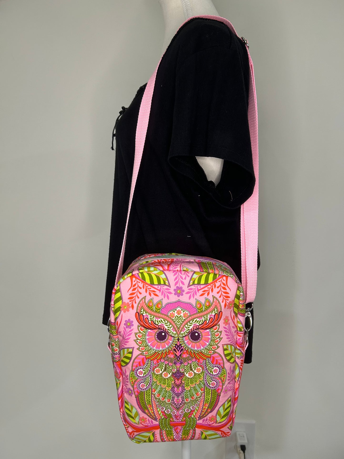Cutie Hootie Modern Manda Convertible Bag