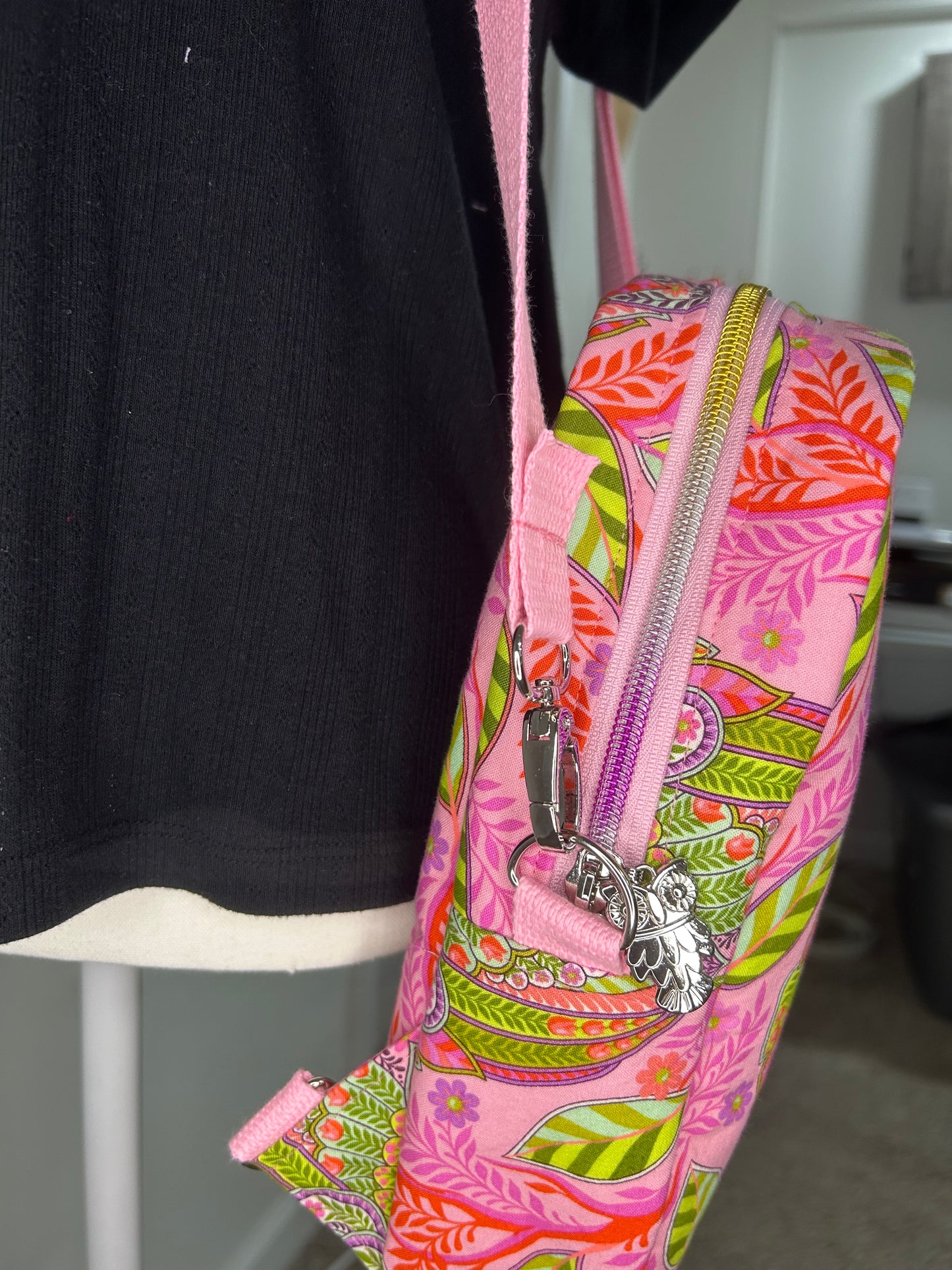 Cutie Hootie Modern Manda Convertible Bag