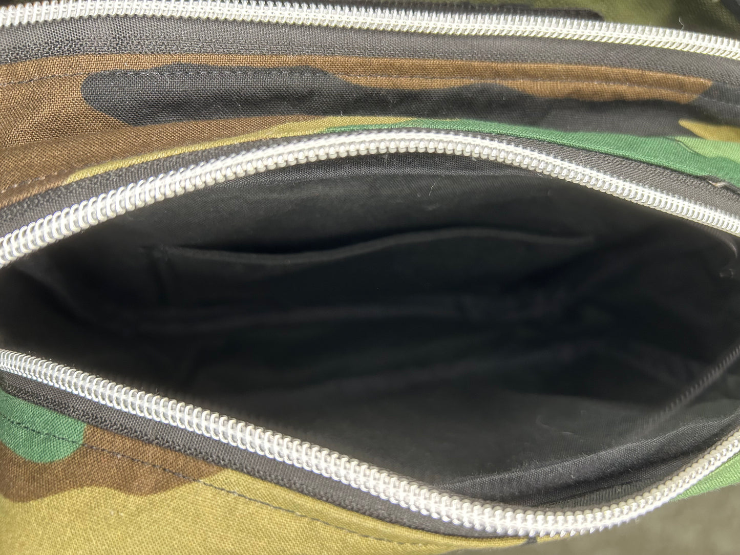 Unisex Camouflage Concealed Carry Sling/Waist Bag