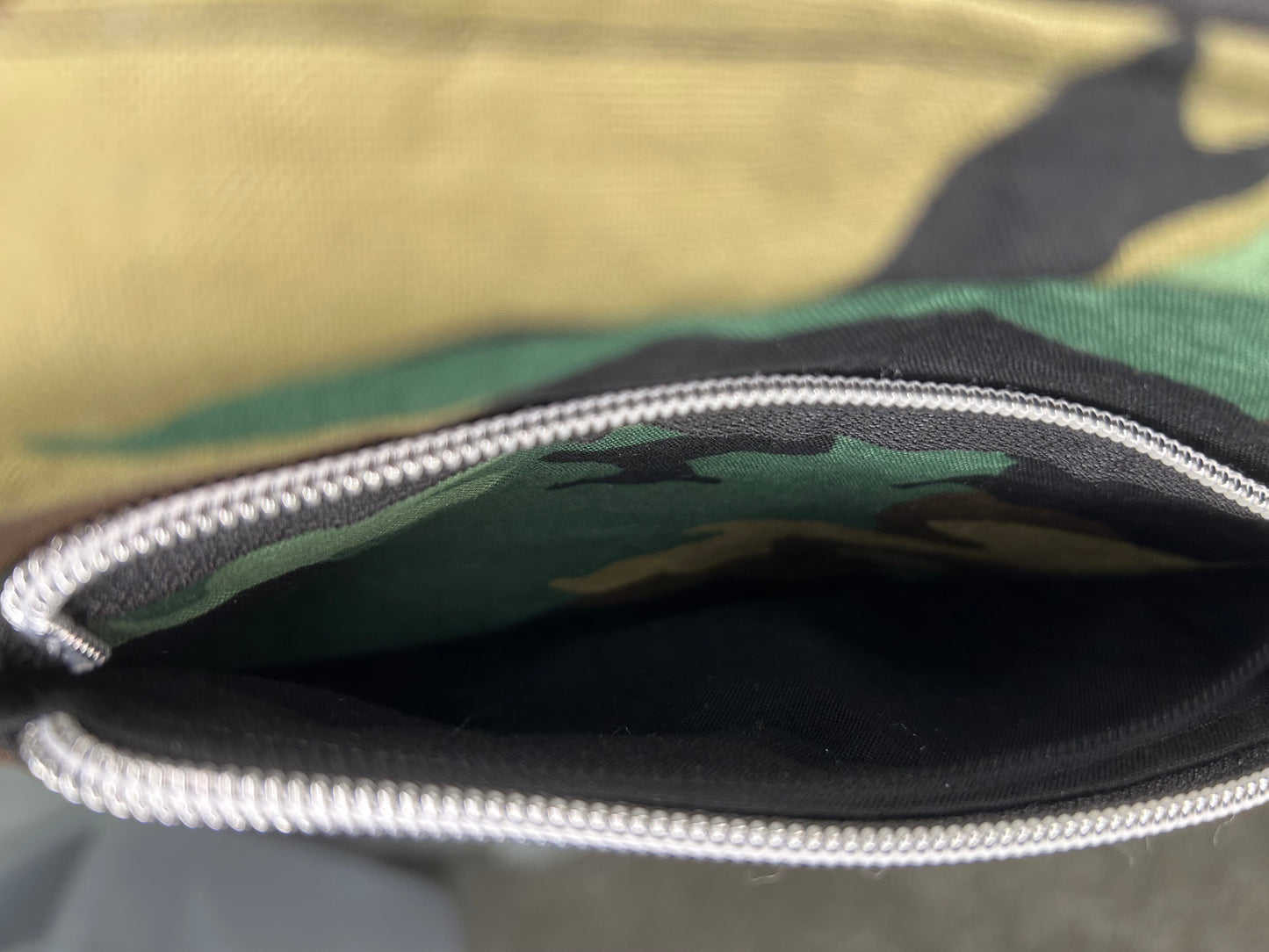 Unisex Camouflage Concealed Carry Sling/Waist Bag