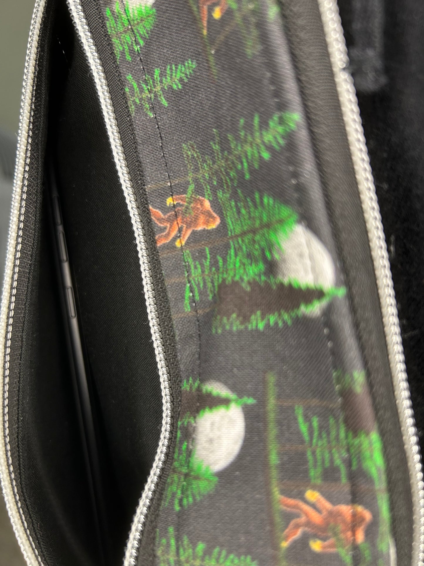 Unisex Moonlight Bigfoot Concealed Carry Sling Bag