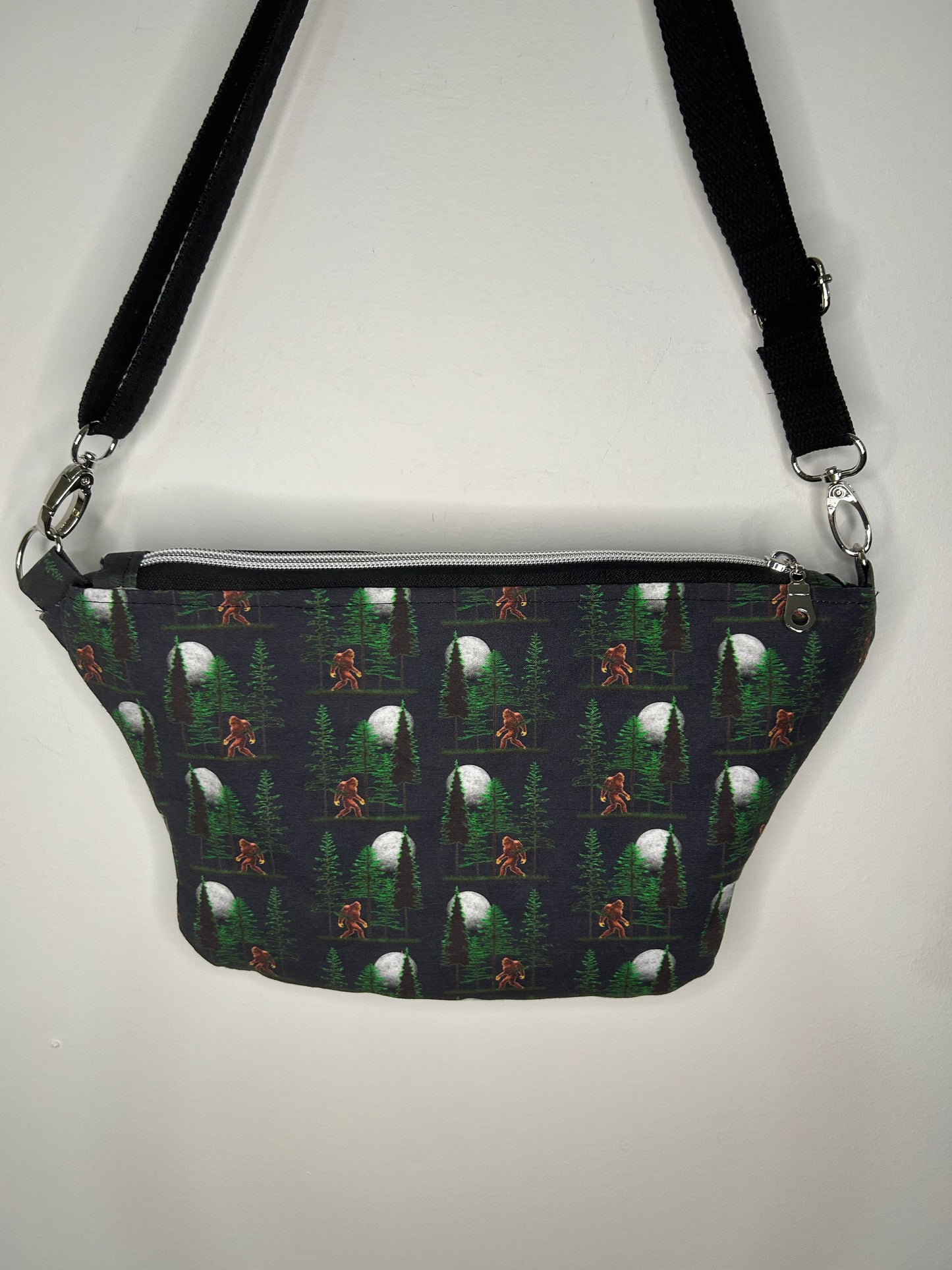 Unisex Moonlight Bigfoot Concealed Carry Sling Bag