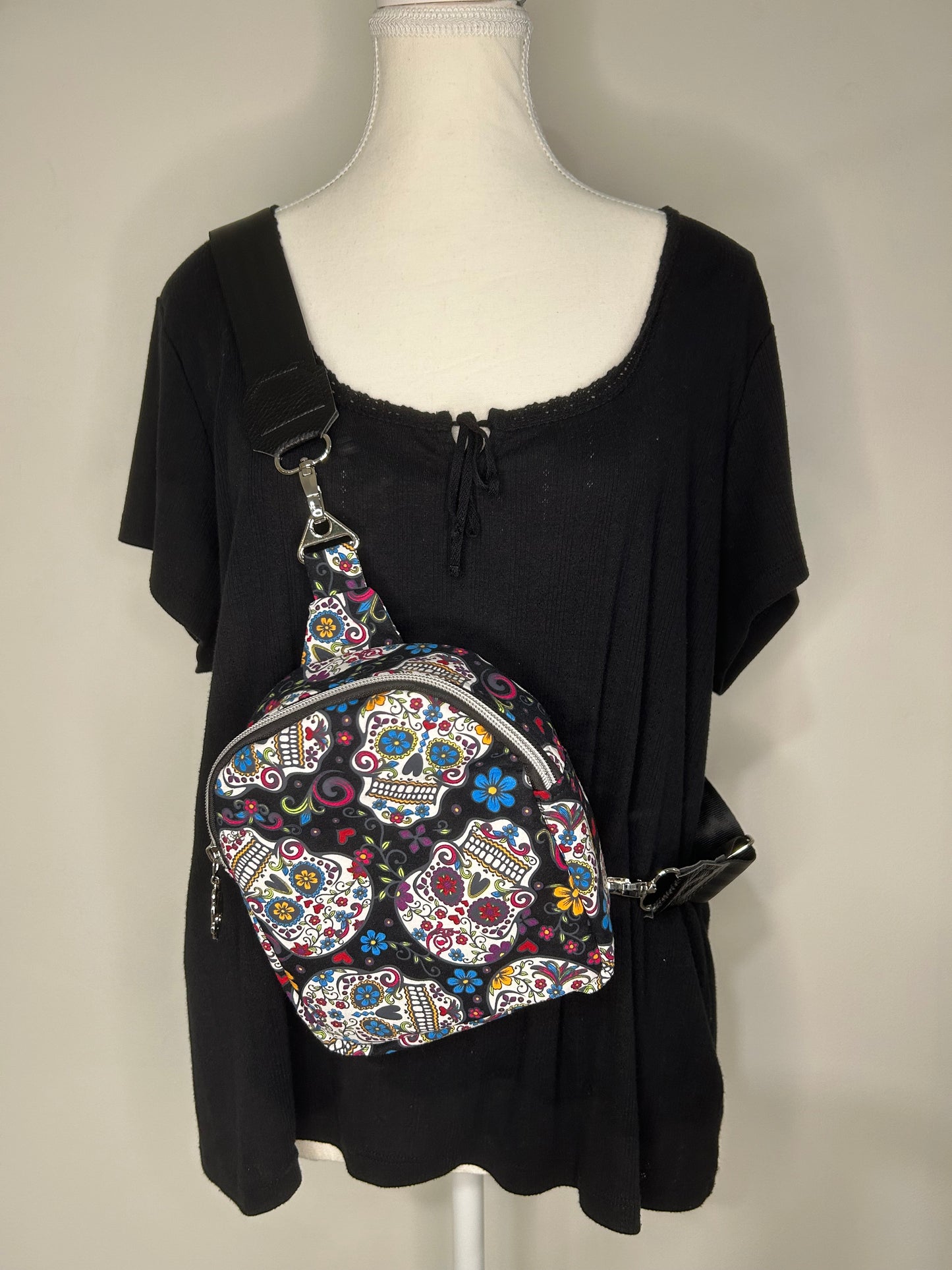Funky Skull Mav Pack Sling Bag