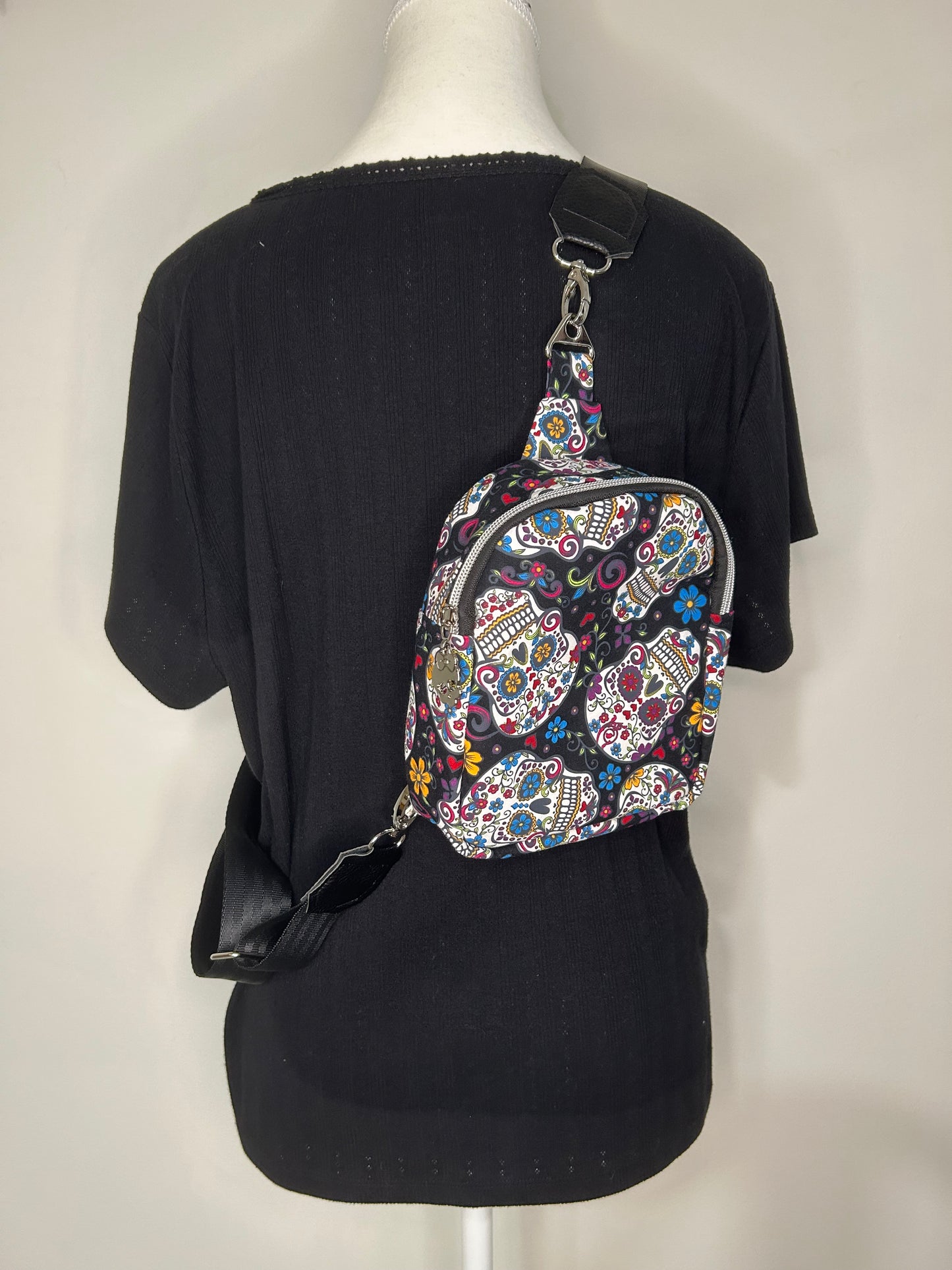 Funky Skull Mav Pack Sling Bag
