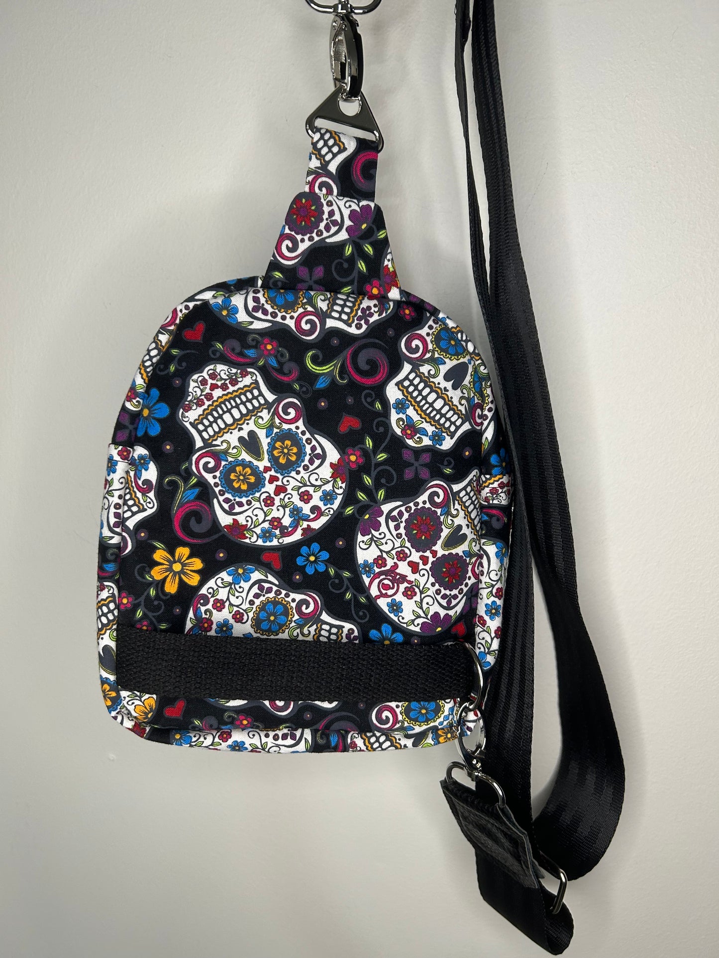 Funky Skull Mav Pack Sling Bag