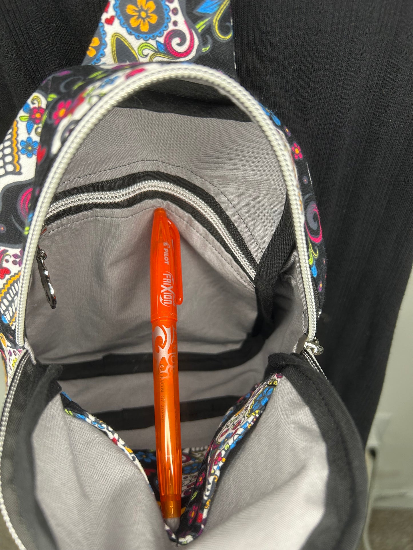 Funky Skull Mav Pack Sling Bag