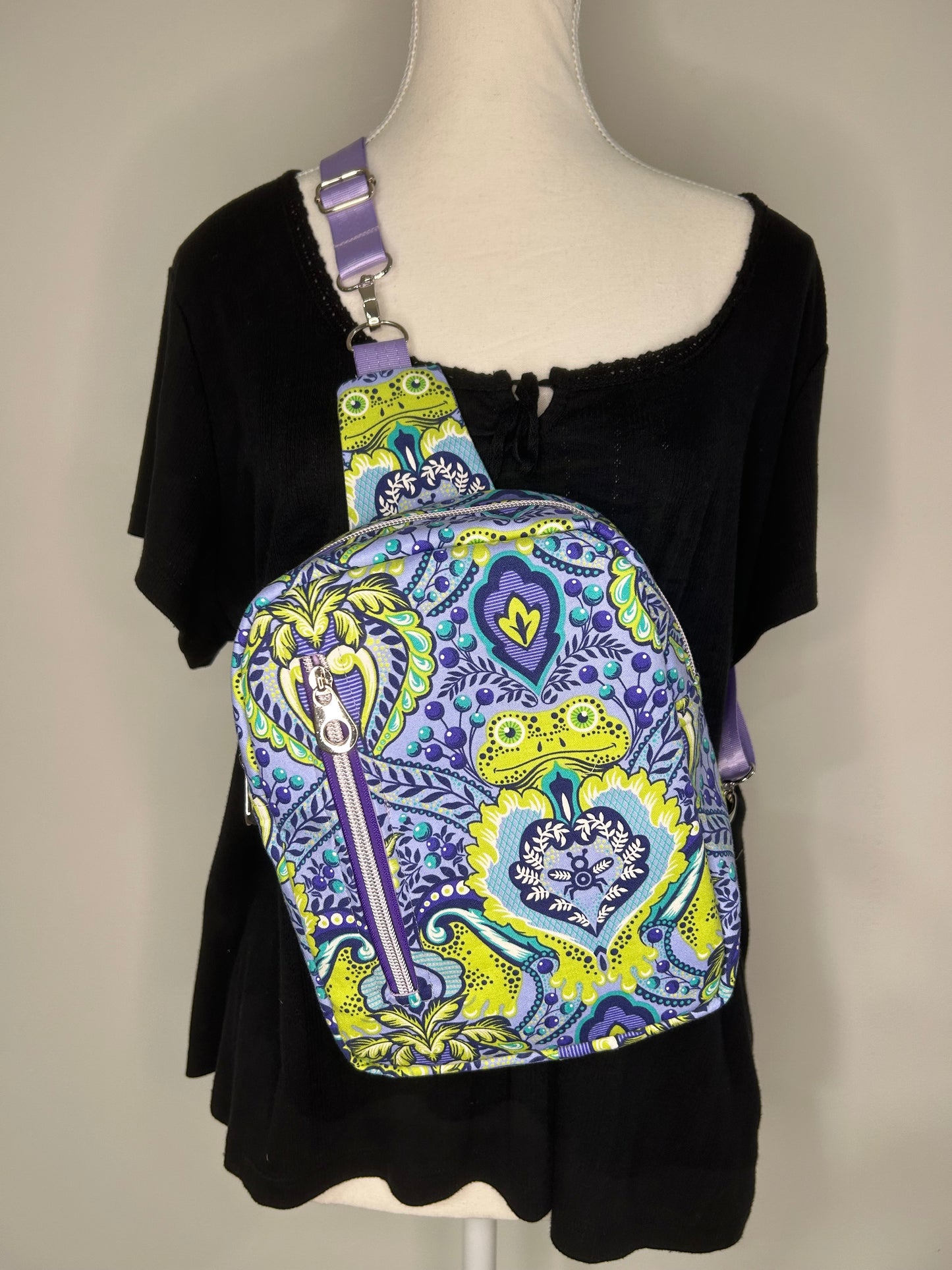 RARE Handmade Retired Tula Pink Frog Prince Pebble Sling Convertible to Backpack