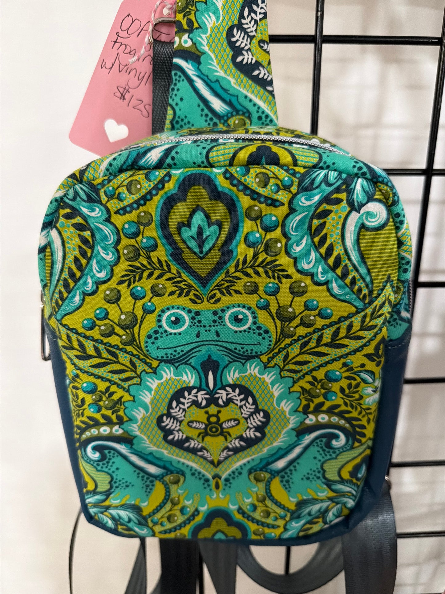 Rare Tula Frog Prince Pebble 4 in 1 sling