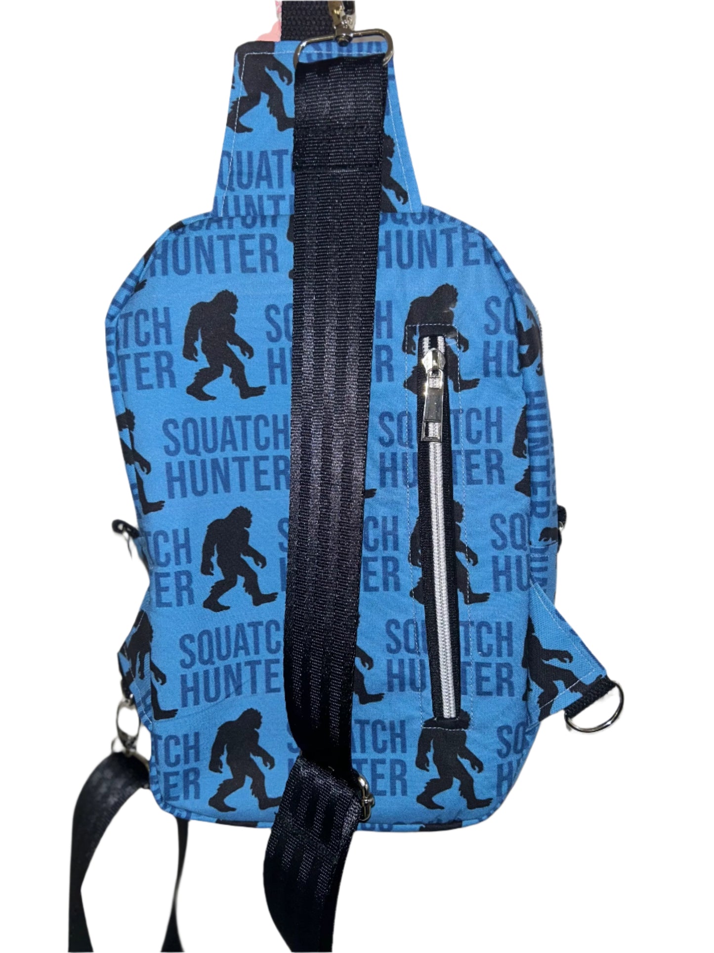 Squatch Hunter Convertible Modern Manda Bag