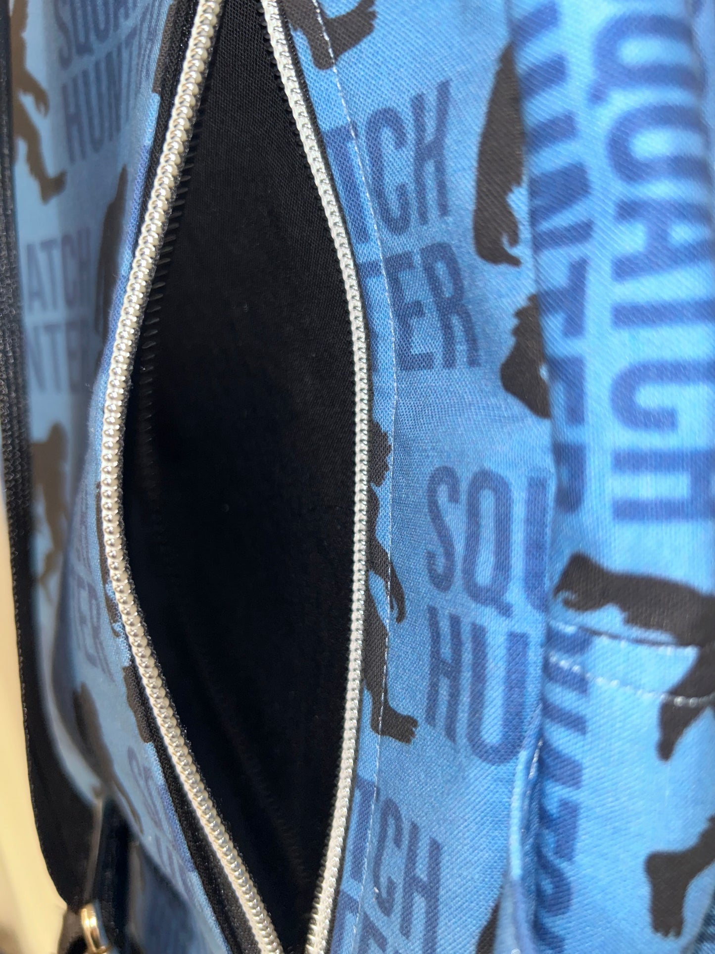 Squatch Hunter Convertible Modern Manda Bag
