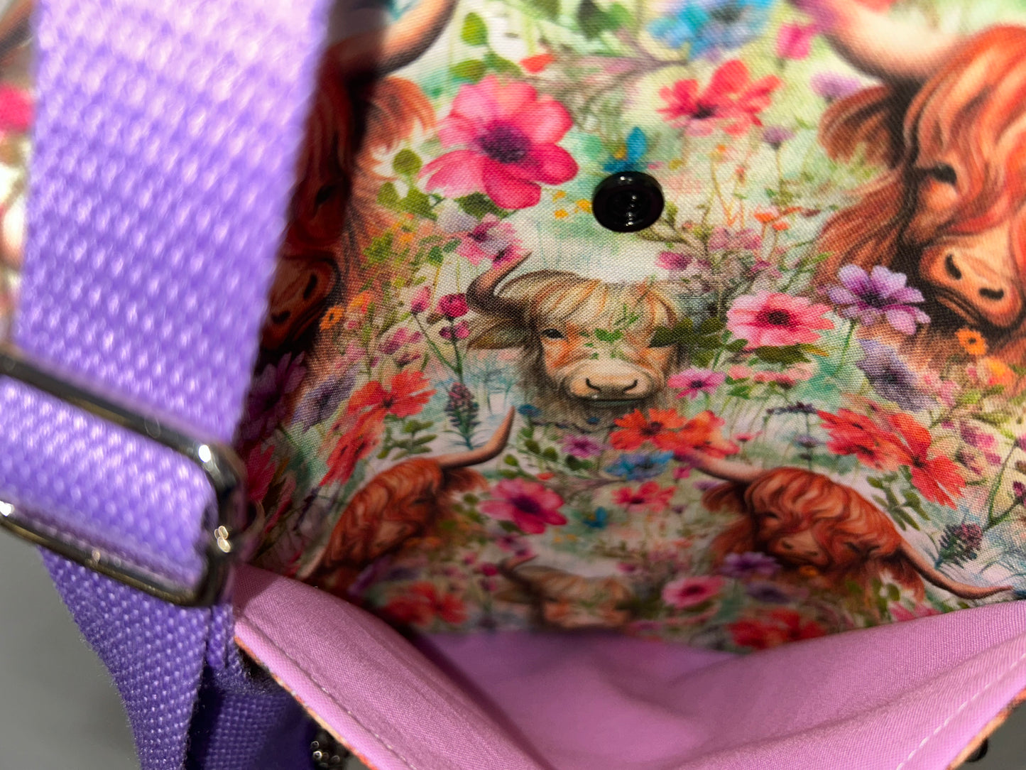 4 in 1 Highland Cow Convertible Pebble Bag