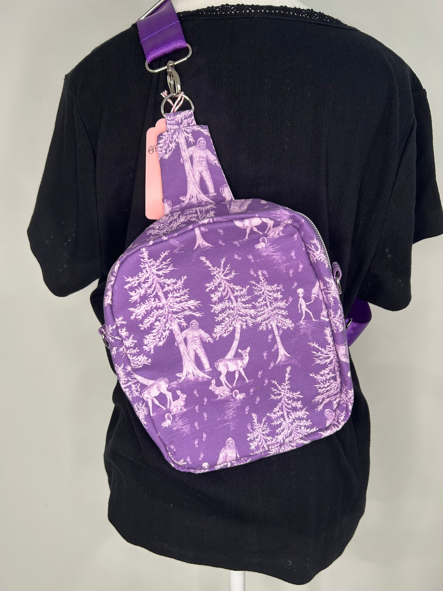 Friends of Bigfoot Convertible Pebble Bag