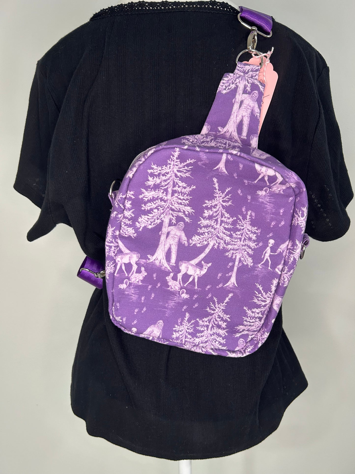 Friends of Bigfoot Convertible Pebble Bag