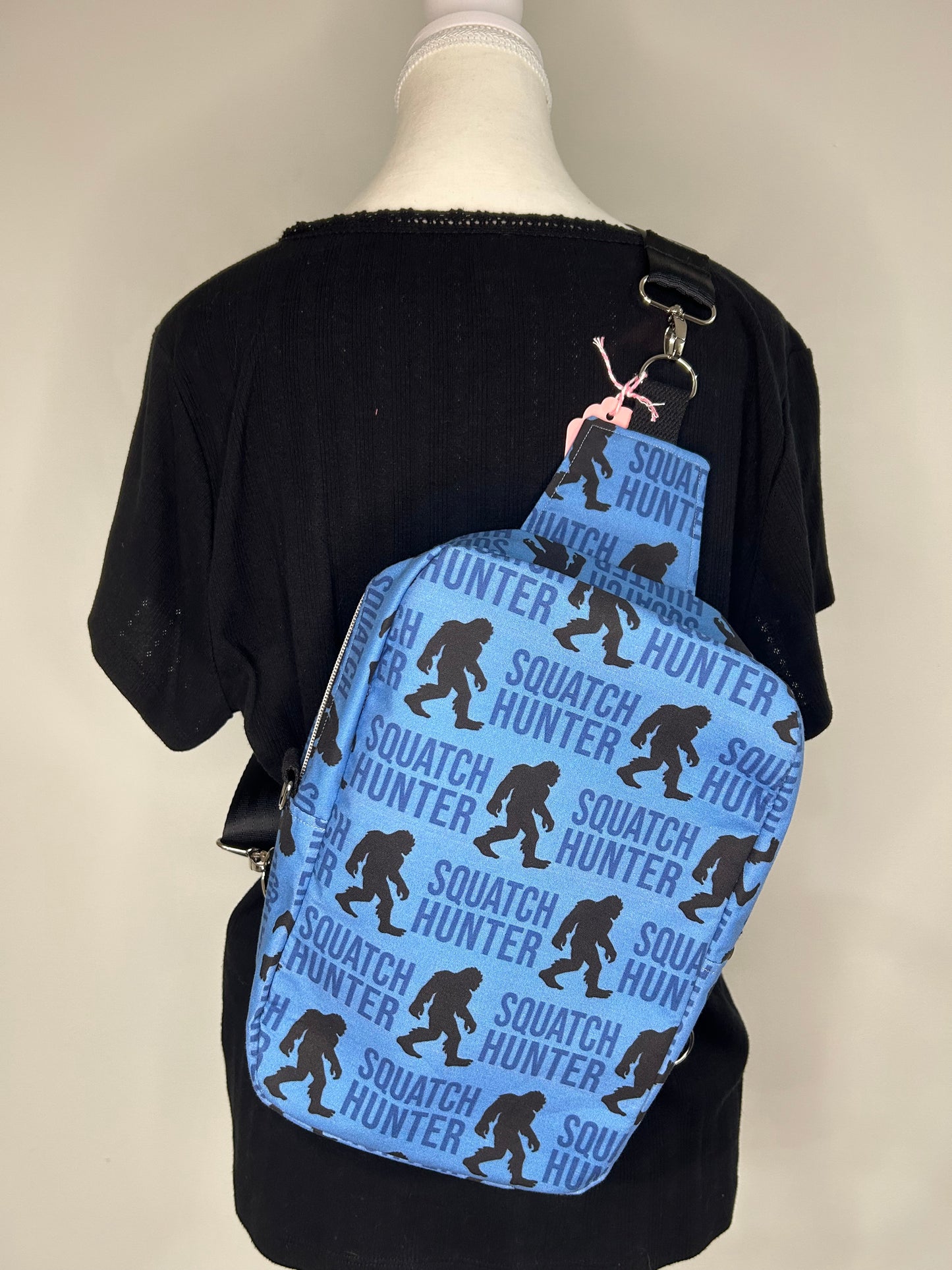 Squatch Hunter Convertible Modern Manda Bag