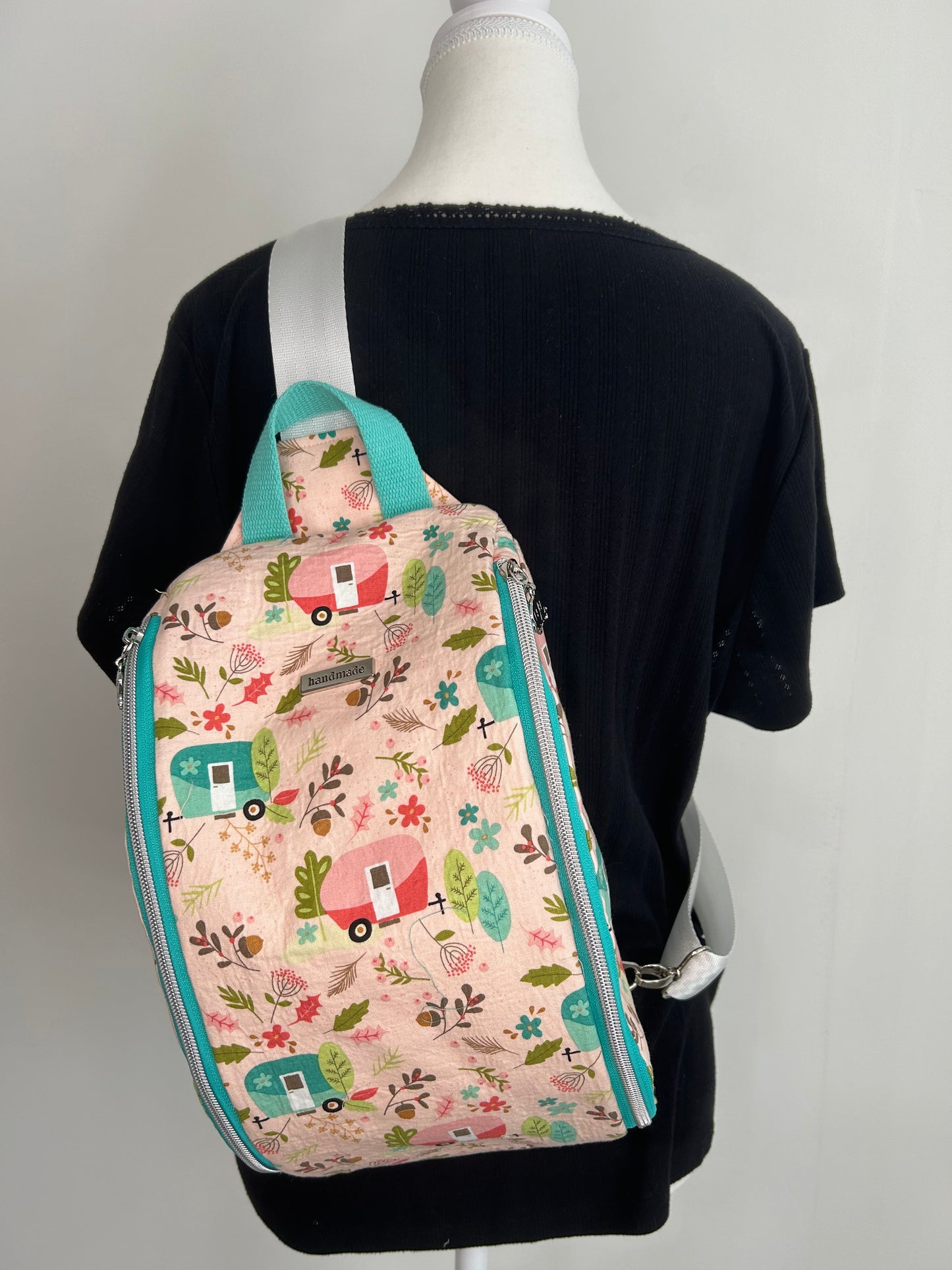 Floral Camping Lind Sling Backpack