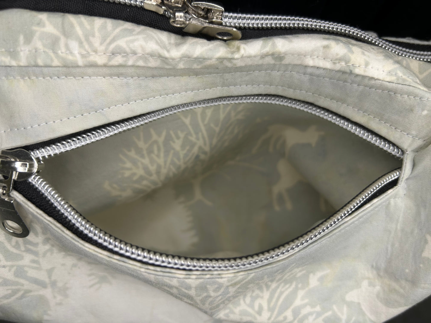 Deerly Doe’s Crescent Large Shoulder Bag Purse