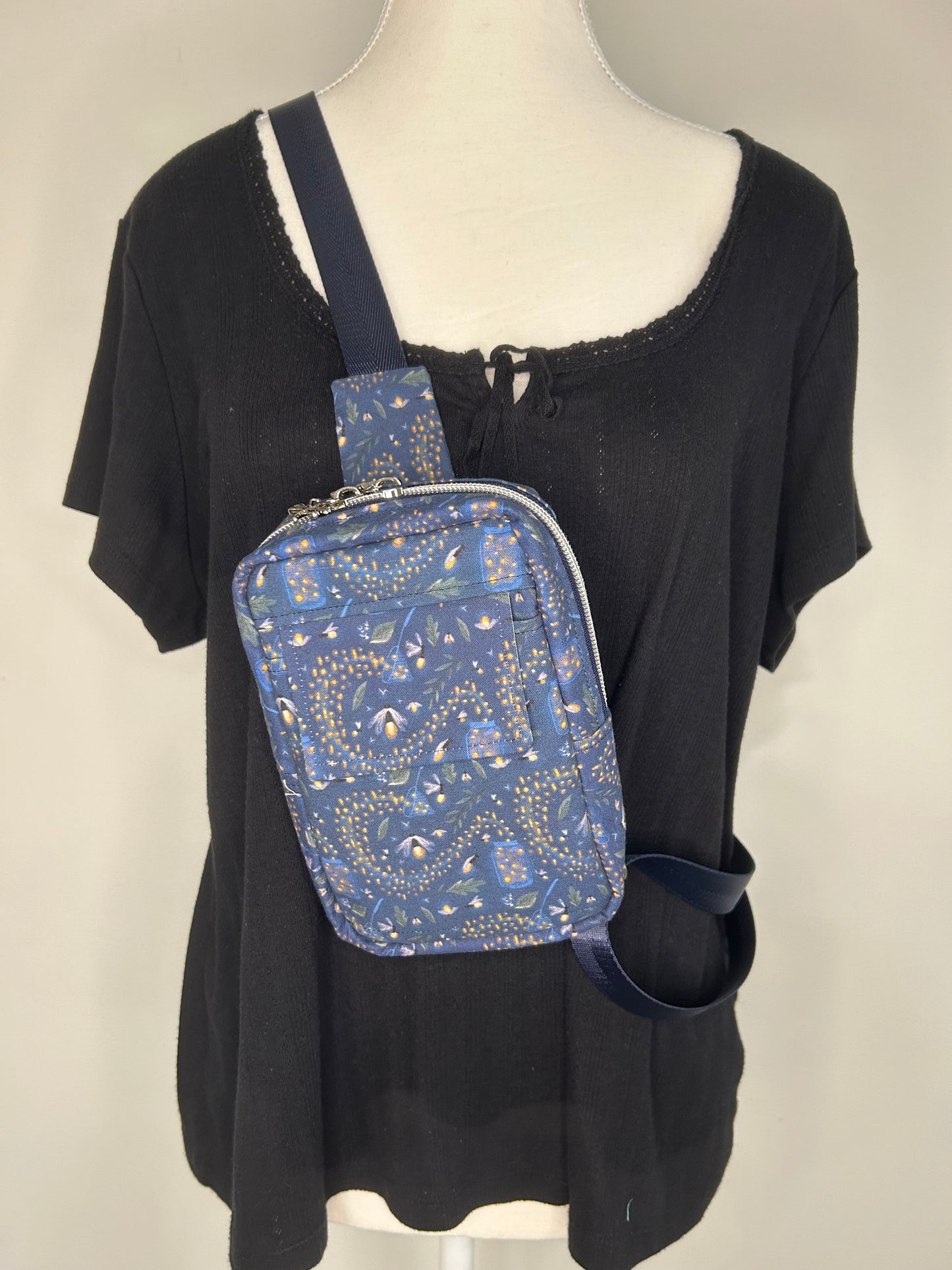 Firefly Frenzy Small Quiver Sling Crossbody Bag