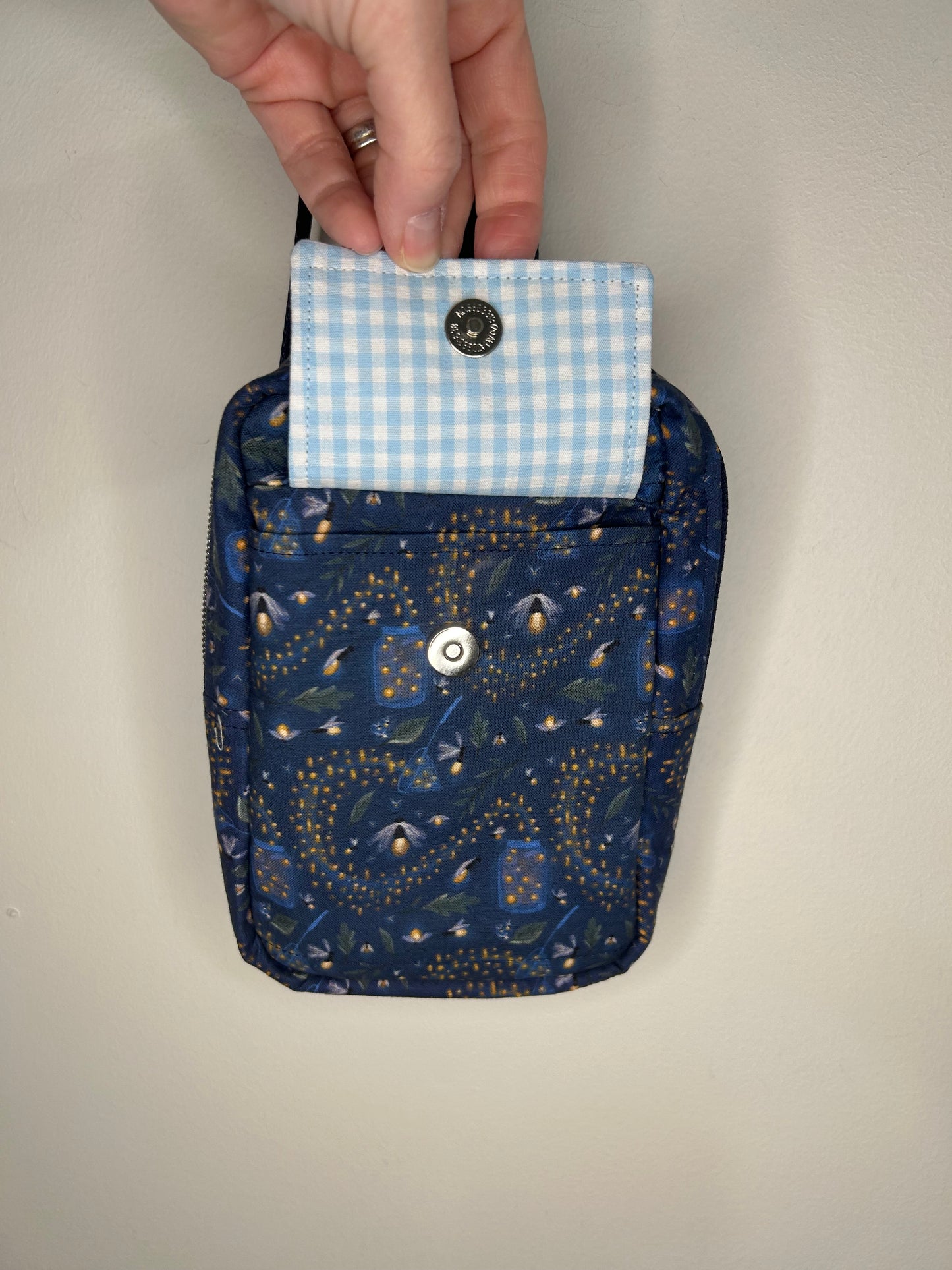 Firefly Frenzy Small Quiver Sling Crossbody Bag