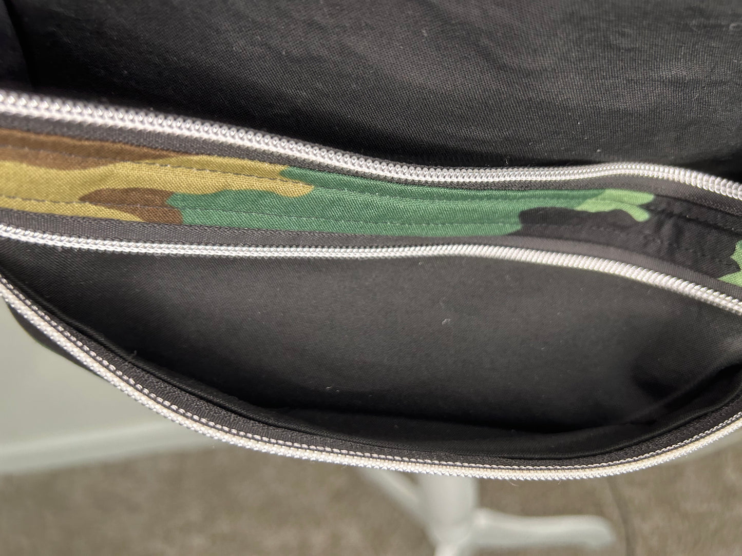 Unisex Double Zip Camouflage Sling/Waist Bag
