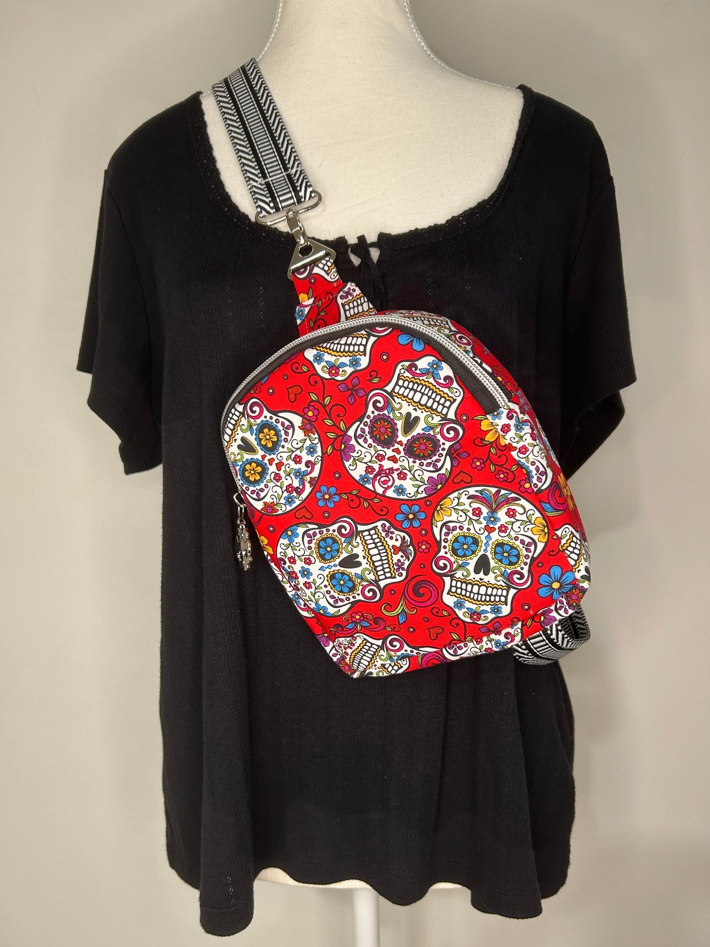 Skull Candy Mav Pack Sling Bag