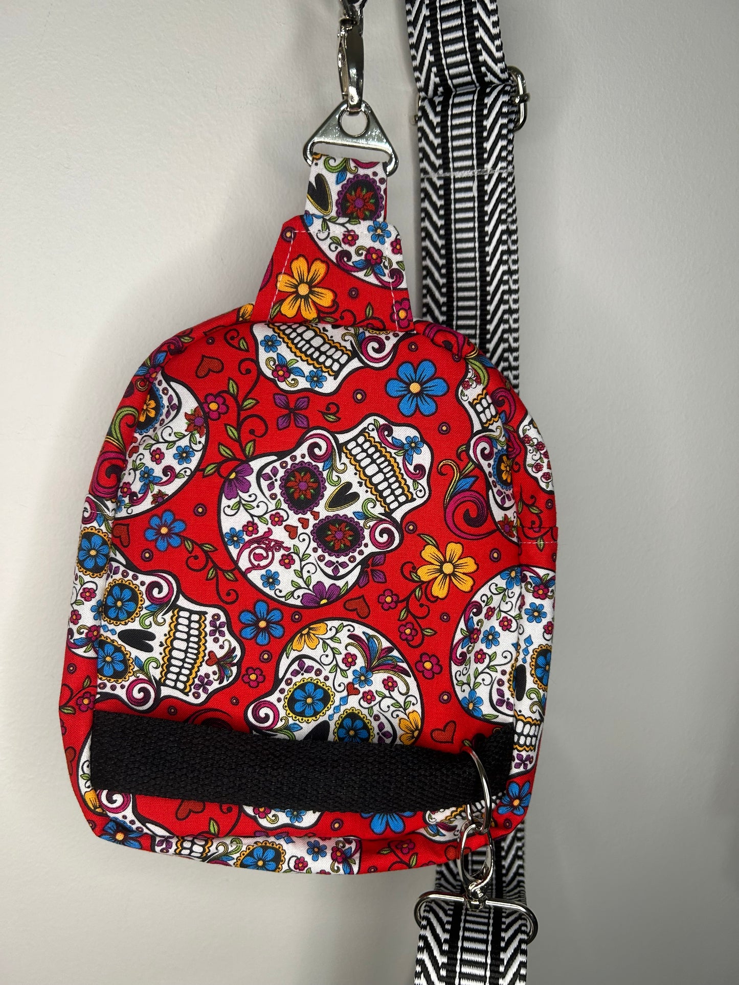 Skull Candy Mav Pack Sling Bag