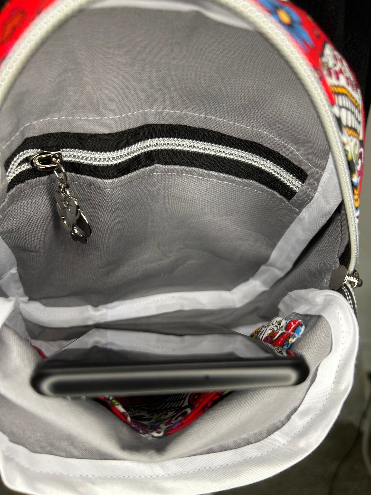 Skull Candy Mav Pack Sling Bag