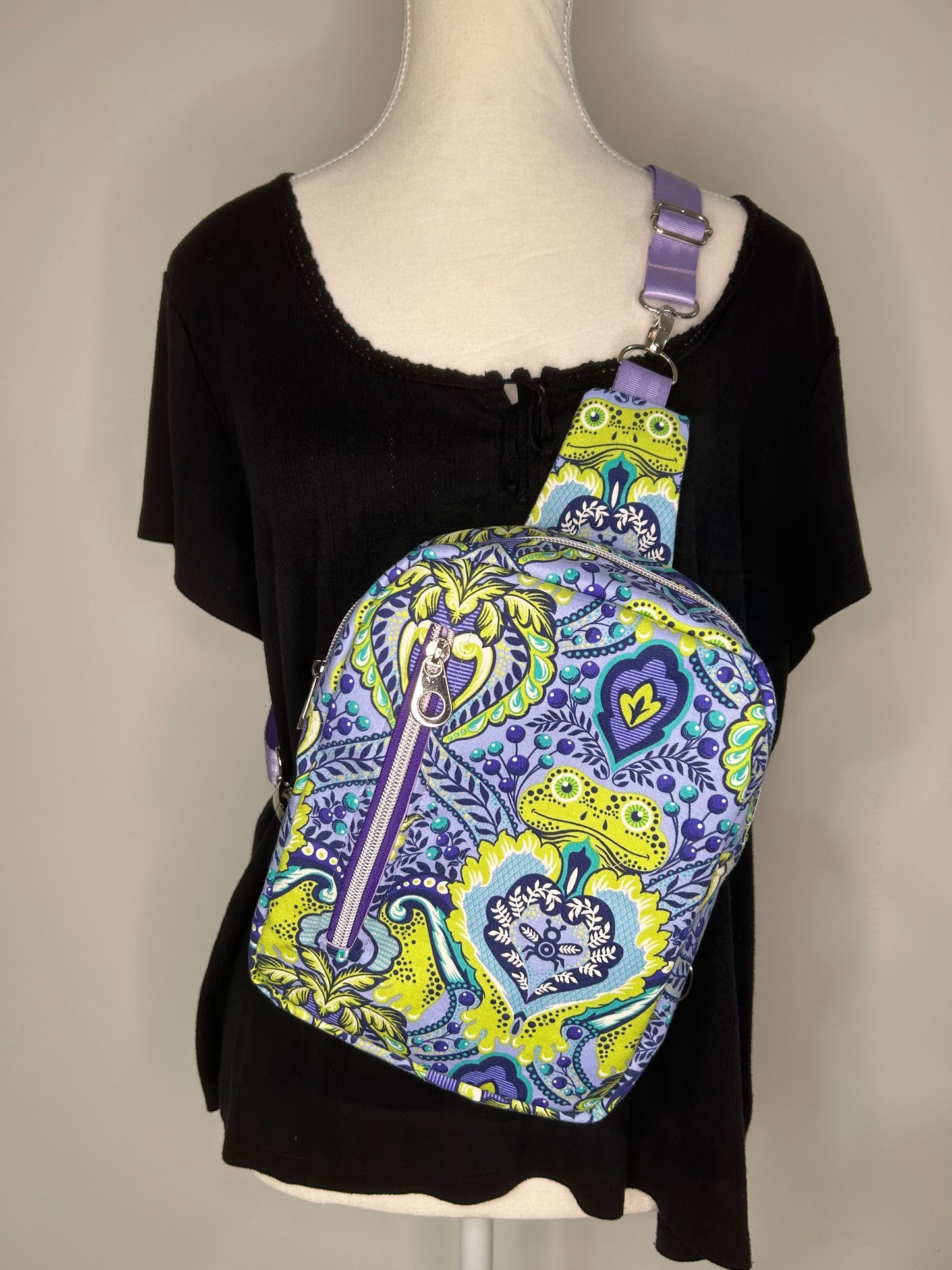 RARE Handmade Retired Tula Pink Frog Prince Pebble Sling Convertible to Backpack
