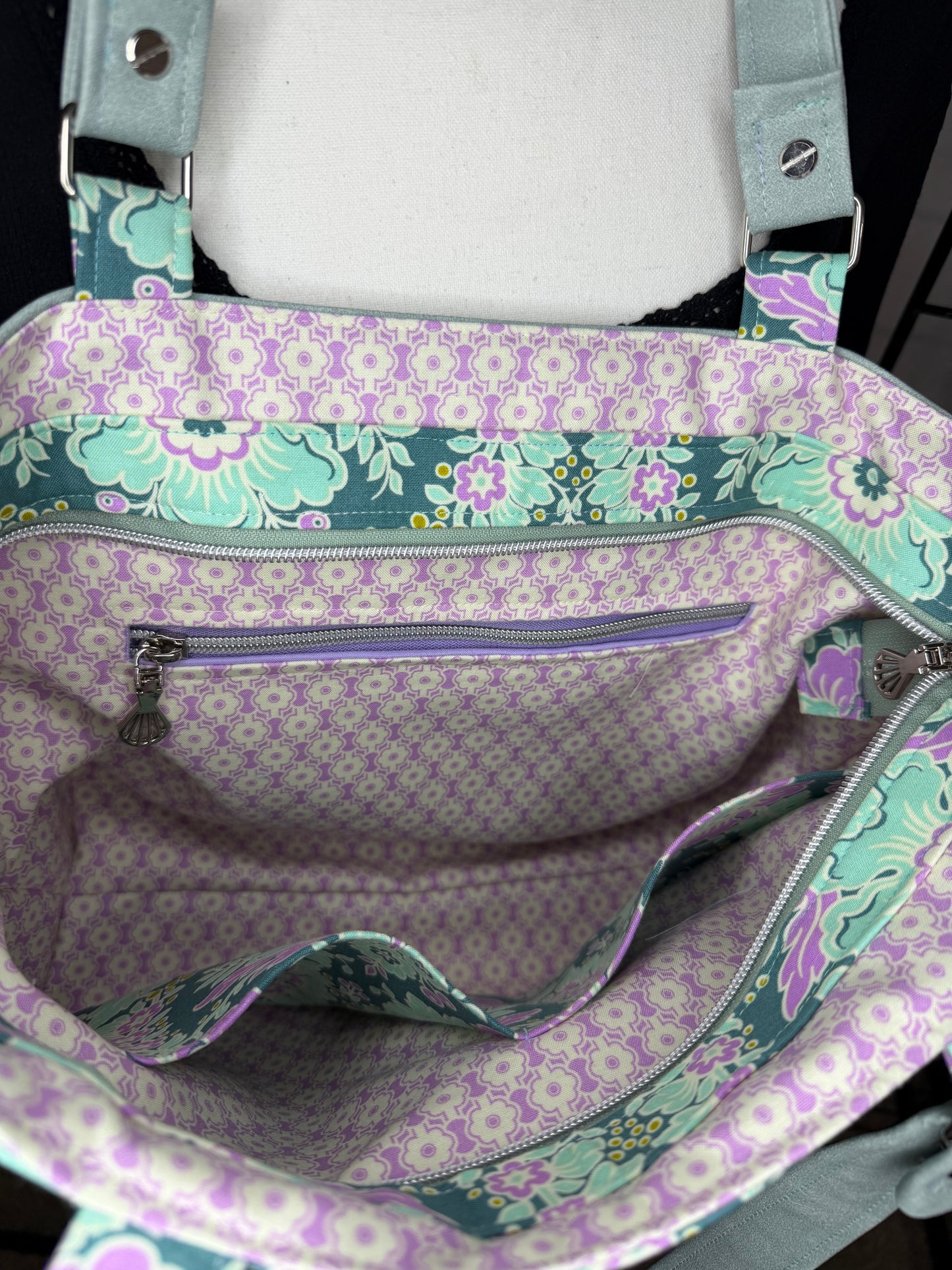 Floral Mala Tote with ¾ Suede Vinyl