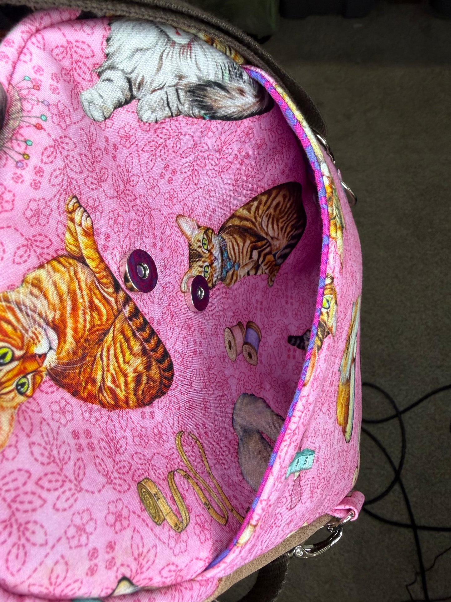 Sewing Cats Pebble 4 in 1 Convertible Bag