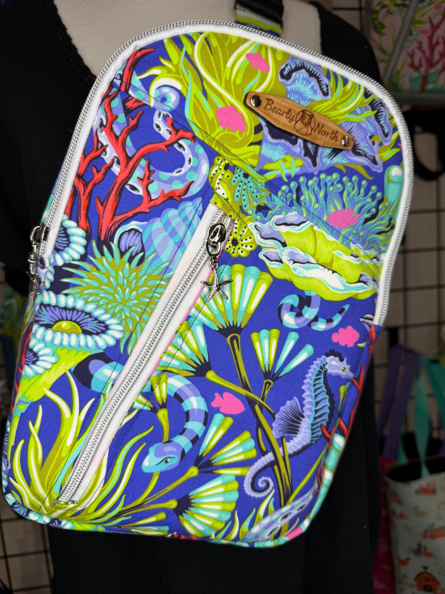 Reef What You Sew Trio Sling Bag