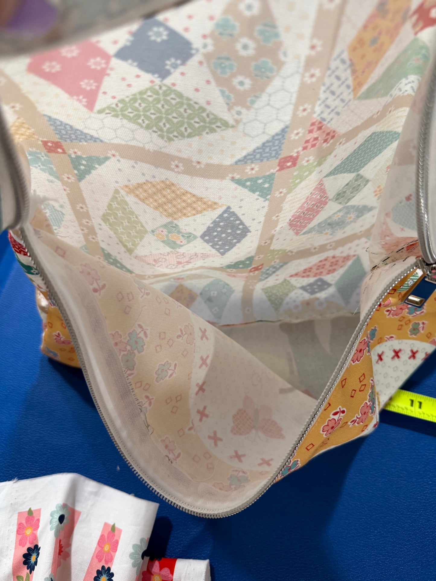 Large Lori Holt Unlined Fishing Couple Project Bag