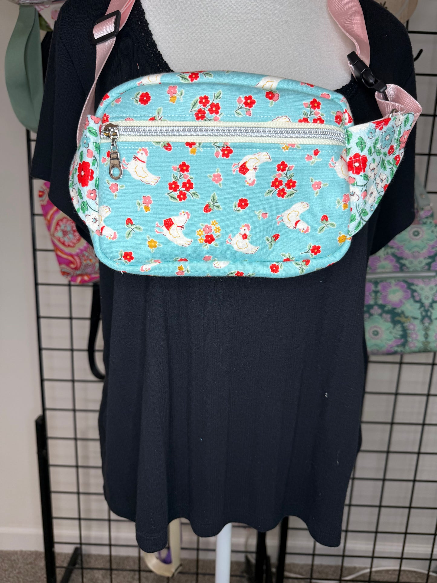 Poppie Cotton Hen Small Louie Sling to Waist Bag