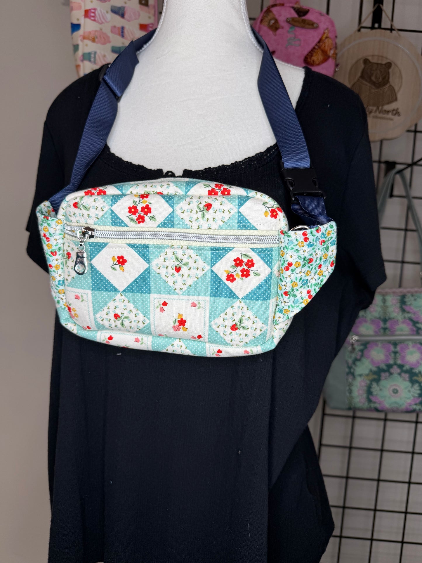 Poppie Cotton Cheater Quilt Small Louie Sling to Waist Bag
