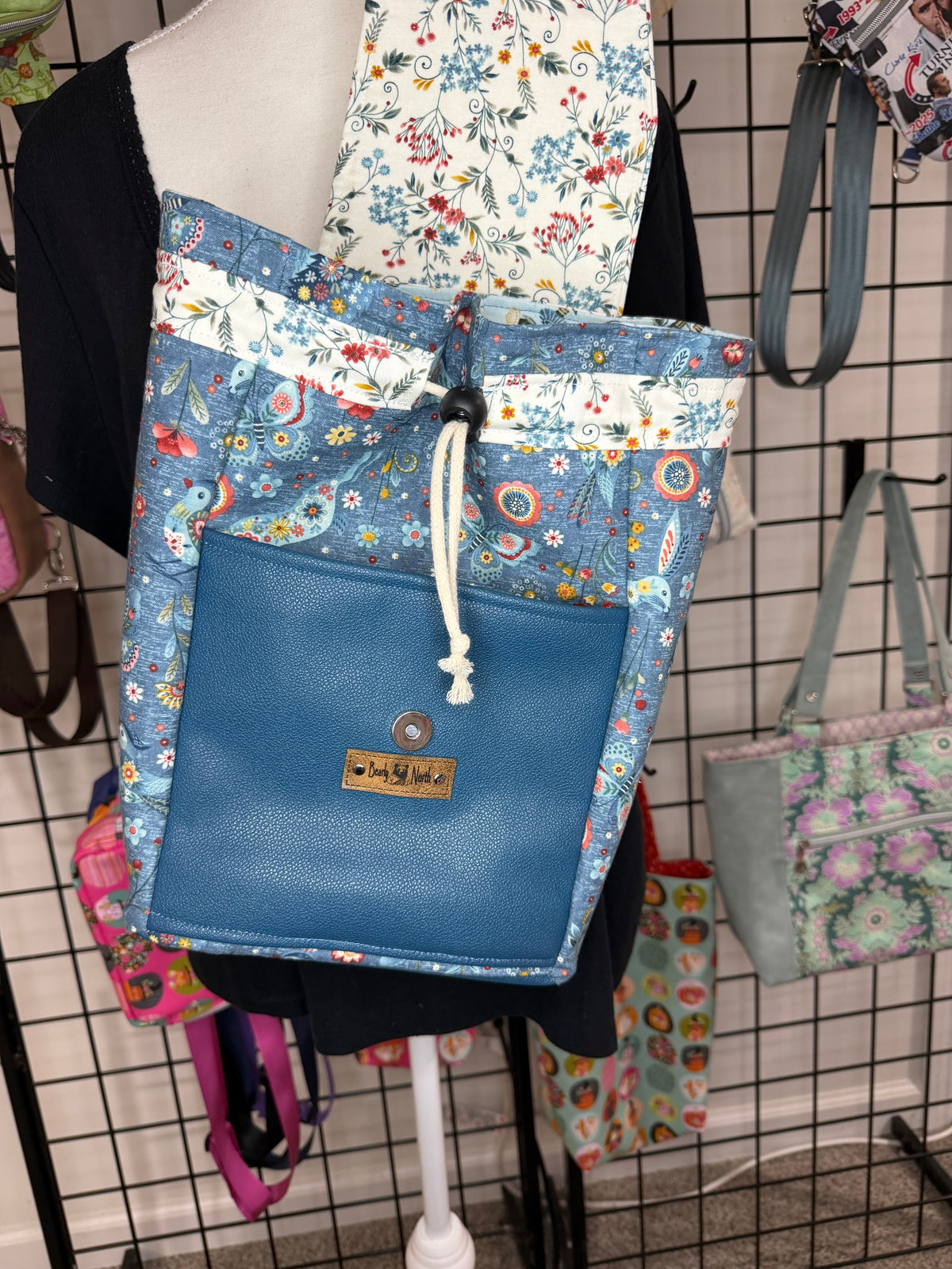 Norwegian Forest Colby Sling Bag