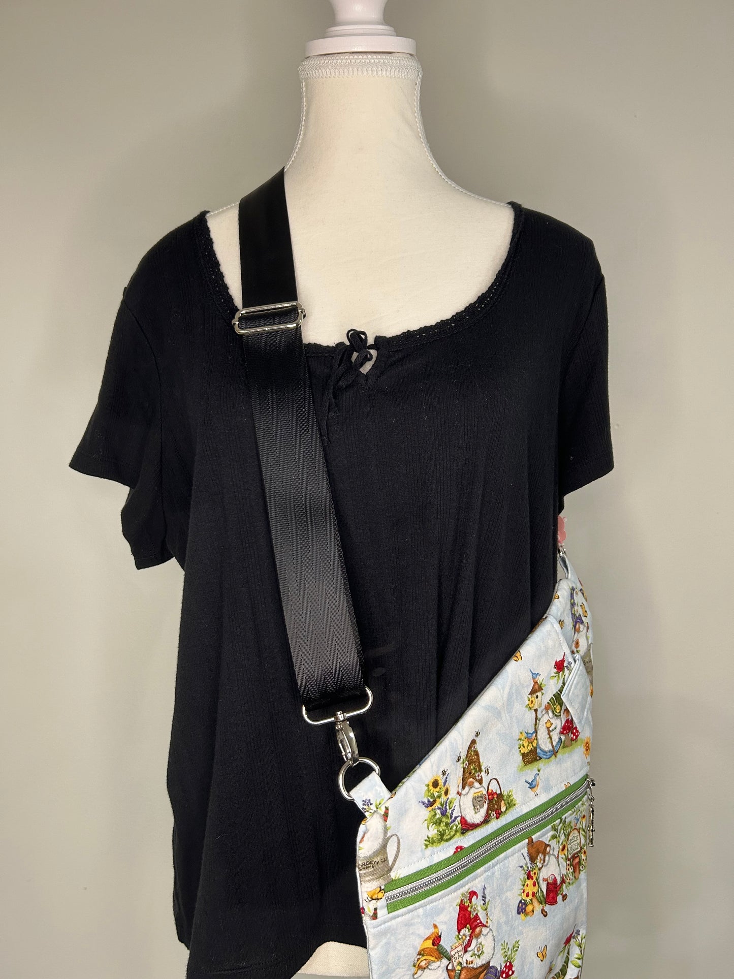 Garden Gnome Convertible Traveler Bag
