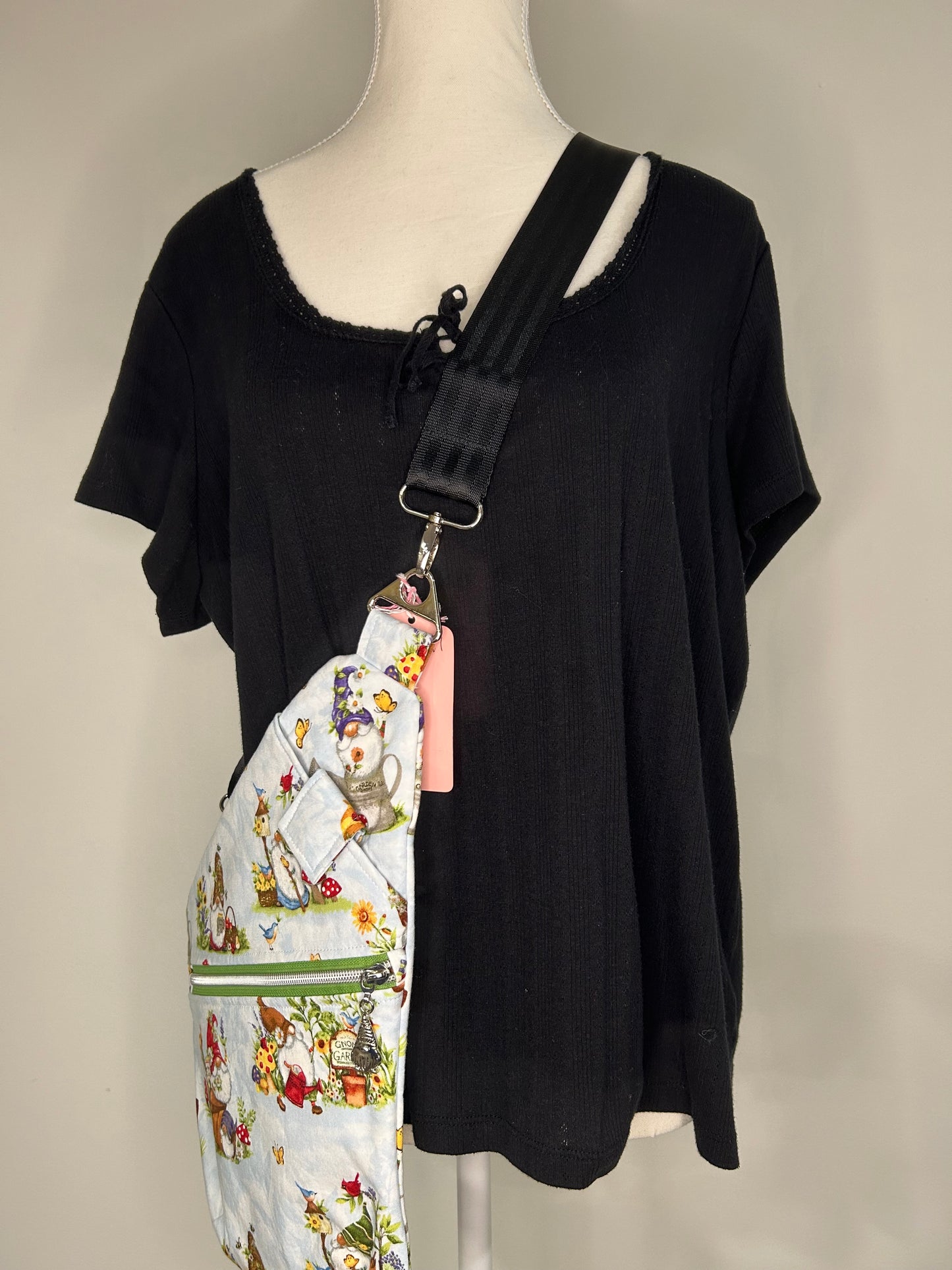 Garden Gnome Convertible Traveler Bag